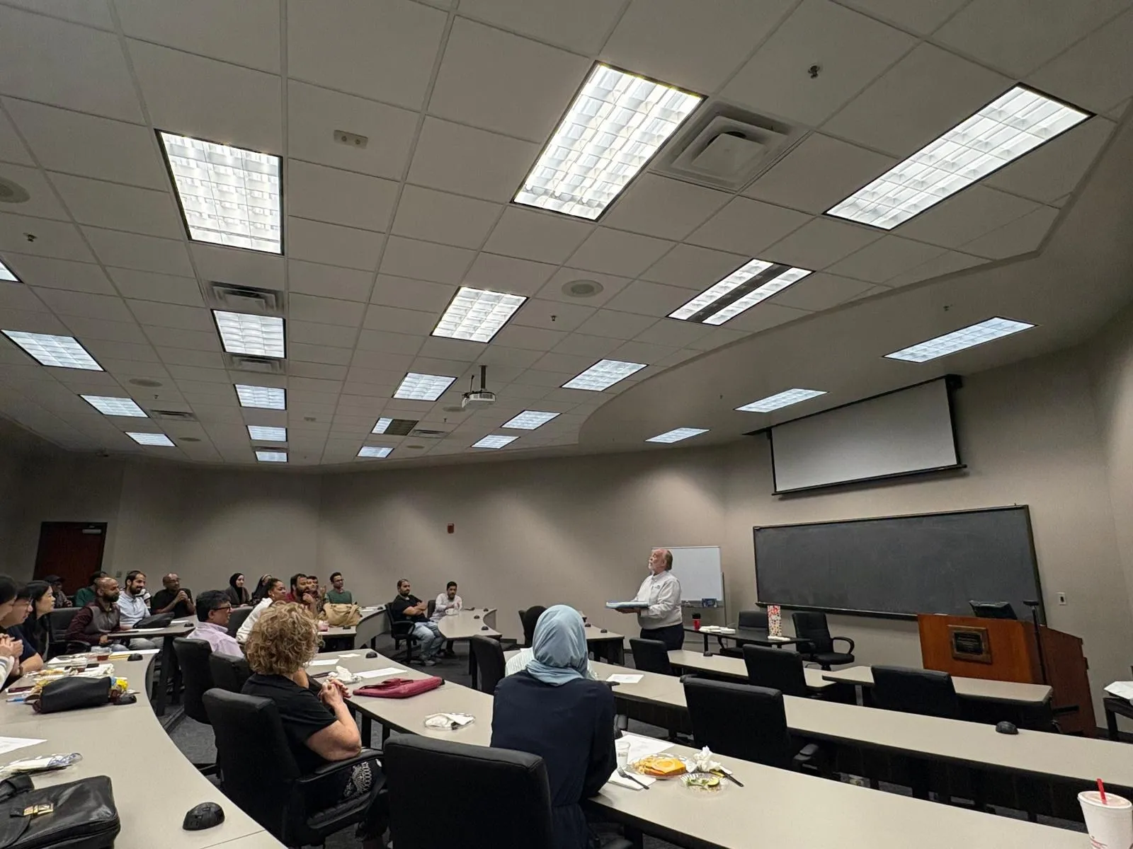 A lecture in a tiered classroom at LSU New Orleans